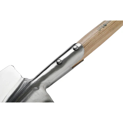 Short Spade by Burgon & Ball - Image 5