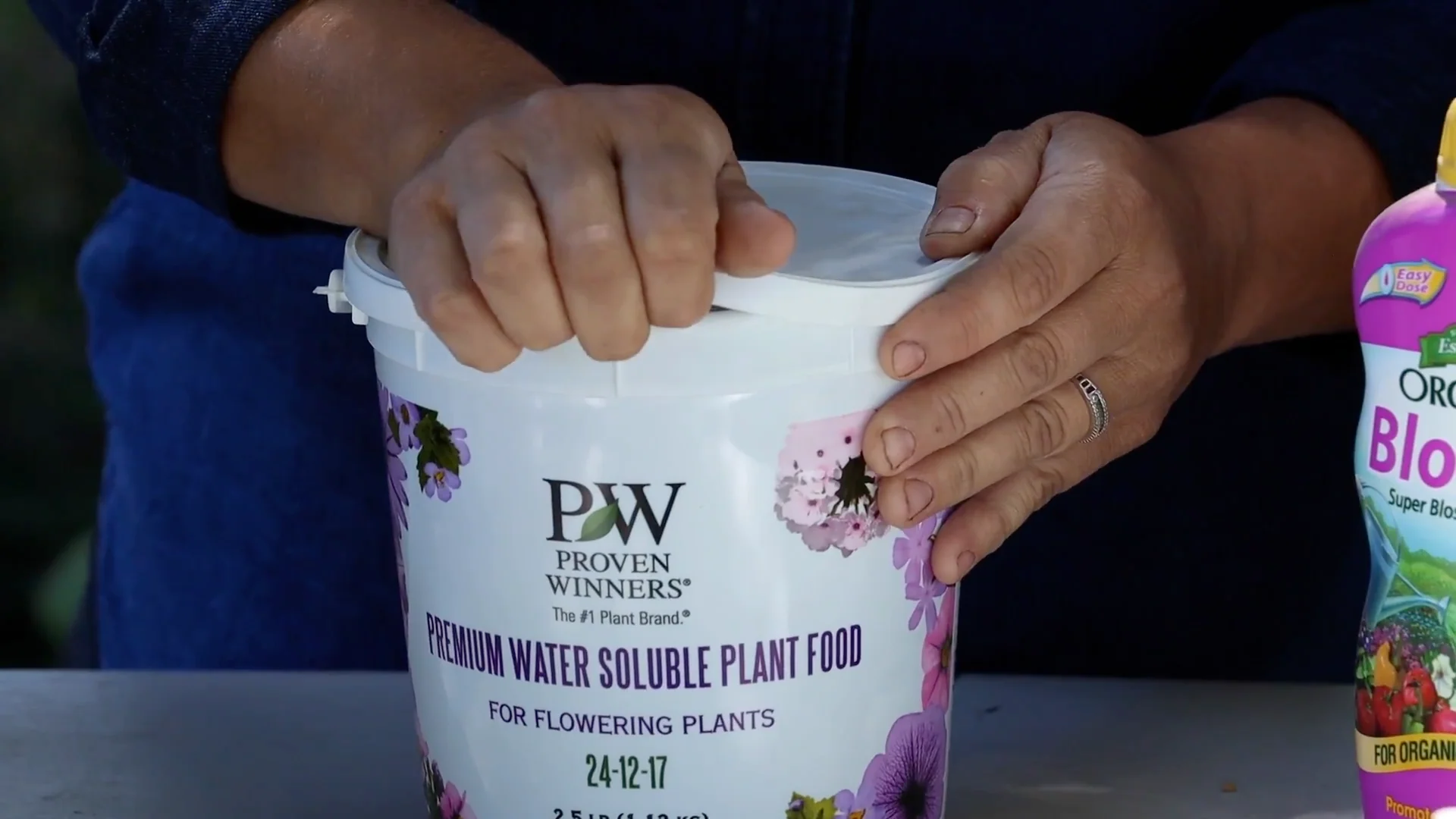 Proven Winners Premium Water Soluble Plant Food - Image 4